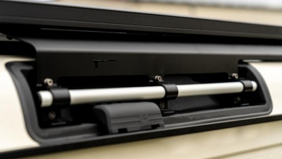 Rhino Rack Pioneer 6 Plattform für Ineos Grenadier - 2700 x 1472 mm - inkl. Backbone