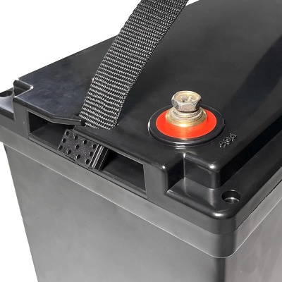 Ultimatron Batterie Lithium 12V 150Ah UBL-12-150 Pro mit Heizung