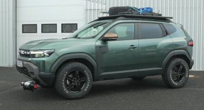 Rhino Rack Pioneer 6 Plattform für Dacia Duster III ab 2024 - inkl. Halteset