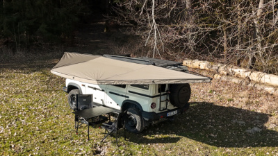 Rhino Rack Batwing 180° Markise, freitragend mit Halter