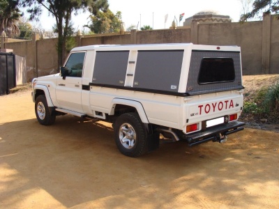 Hardtop Bushtech für Toyota Landcruiser LC79 Single Cab