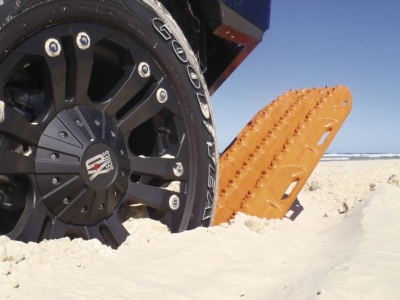 Anfahrhilfe Maxtrax MK II Bergeboards schwarz