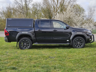 Hardtop Bushtech für Toyota Hilux Revo Doka ab 2016 Riffelblech